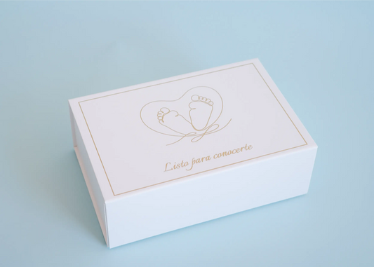 Caja lista para conocerte niña